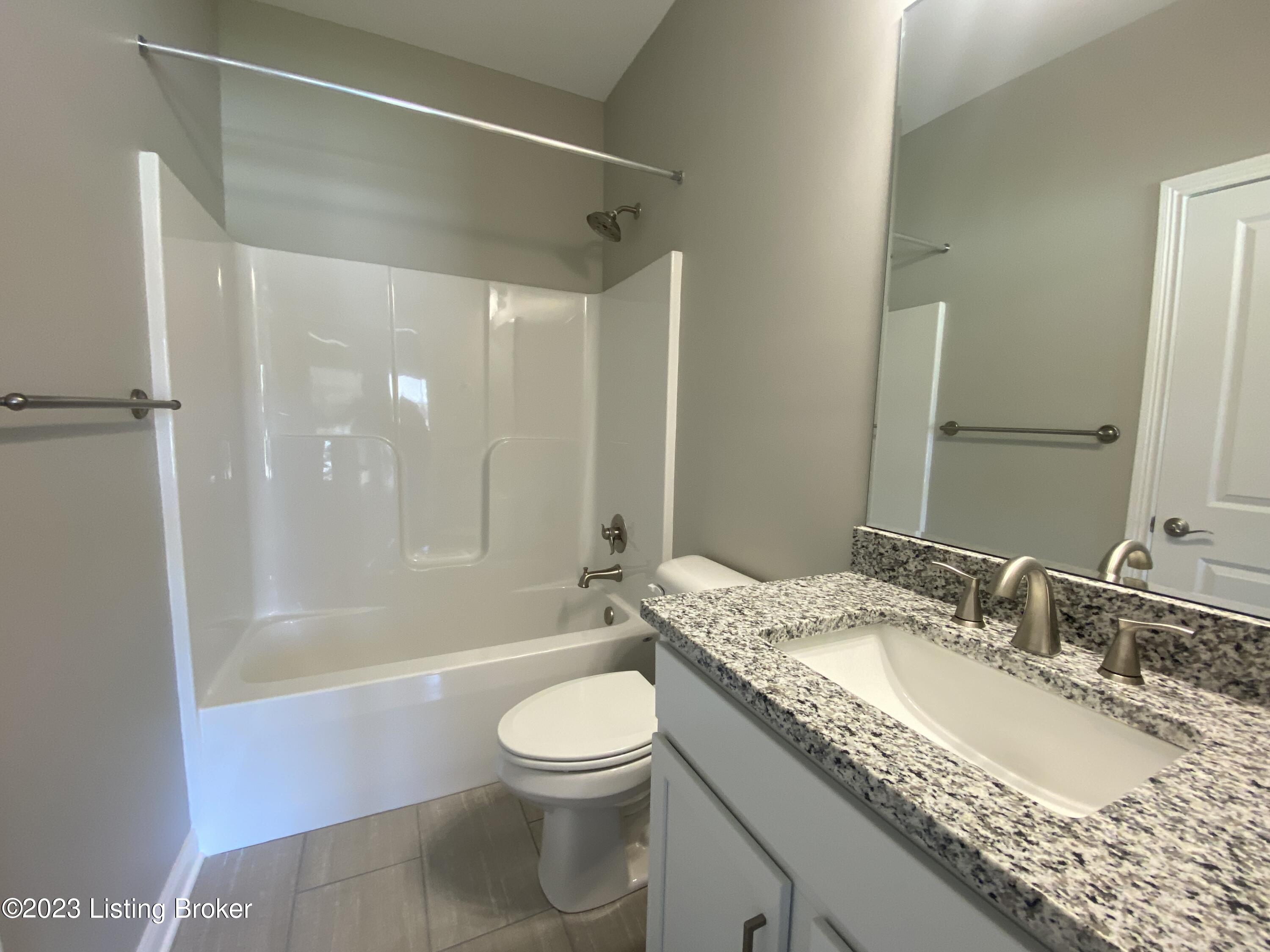 7515 Pavilion Park Rd, Louisville, Kentucky image 15