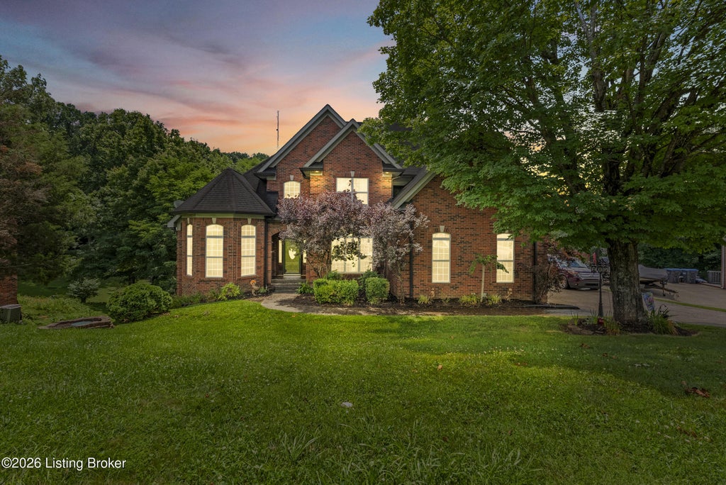 Photo of 7908 Princess Wood Ct, Louisville, KY 40214 (MLS # 1723606)