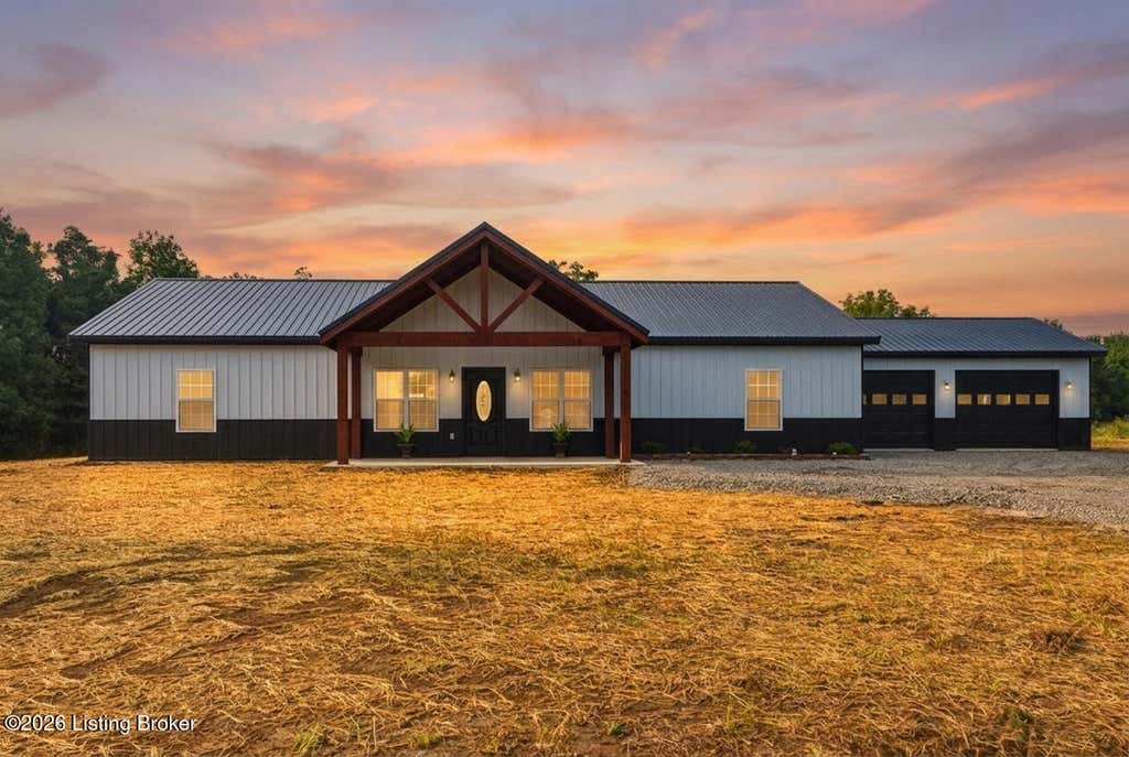 Photo of 2131 Hickory Corner Rd, Pleasureville, KY 40057 (MLS # 1724778)