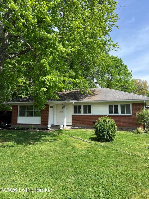 Photo of 3014 Boaires Ln, Louisville, KY 40220 (MLS # 1714593)