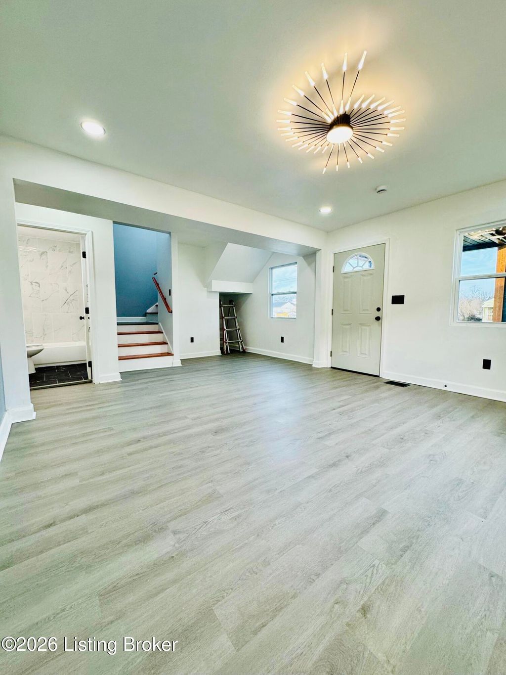 Photo of 3712 W Kentucky St, Louisville, KY 40211 (MLS # 1706709)