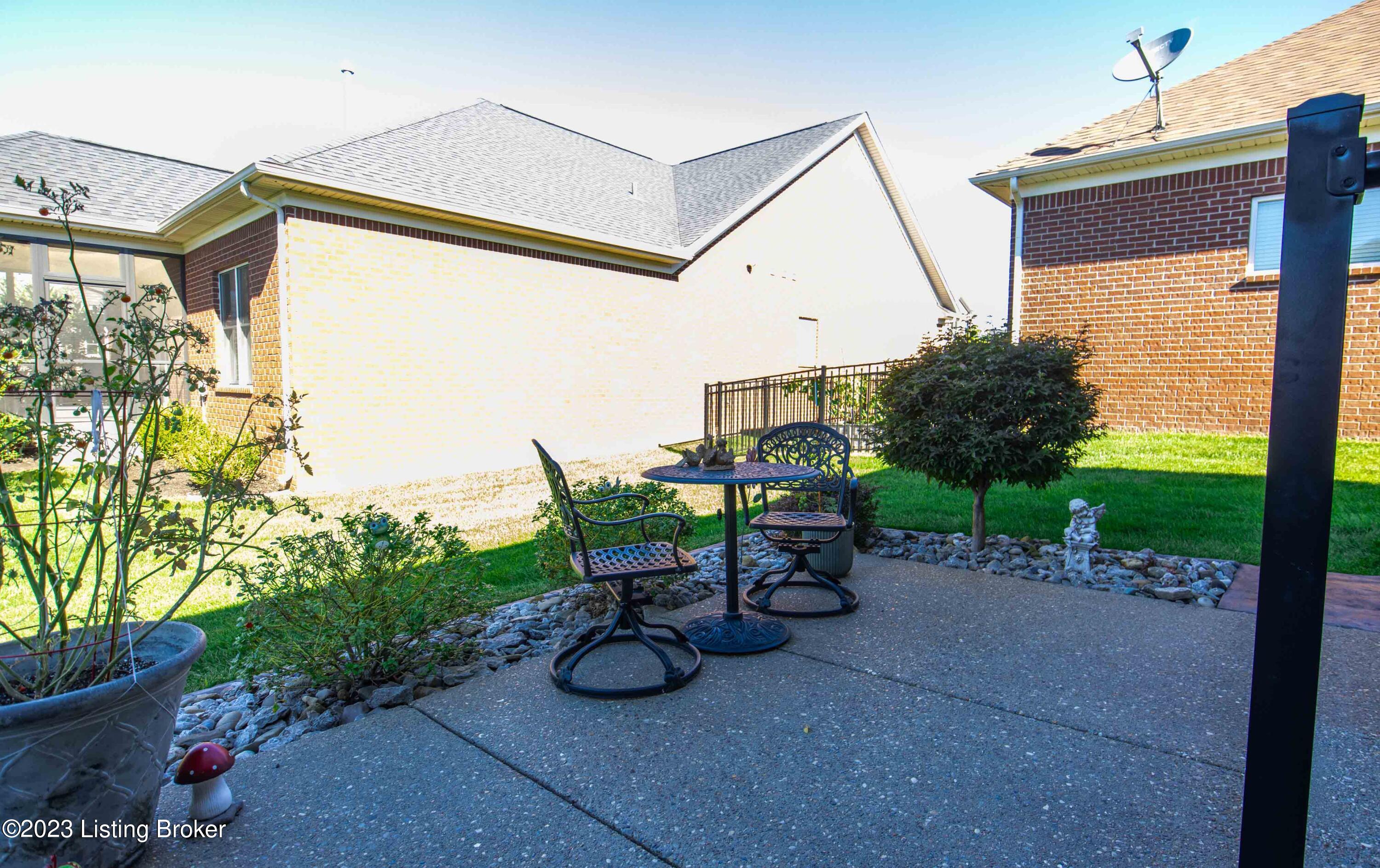 1102 Tulip Hill Way, Louisville, Pennsylvania image 33
