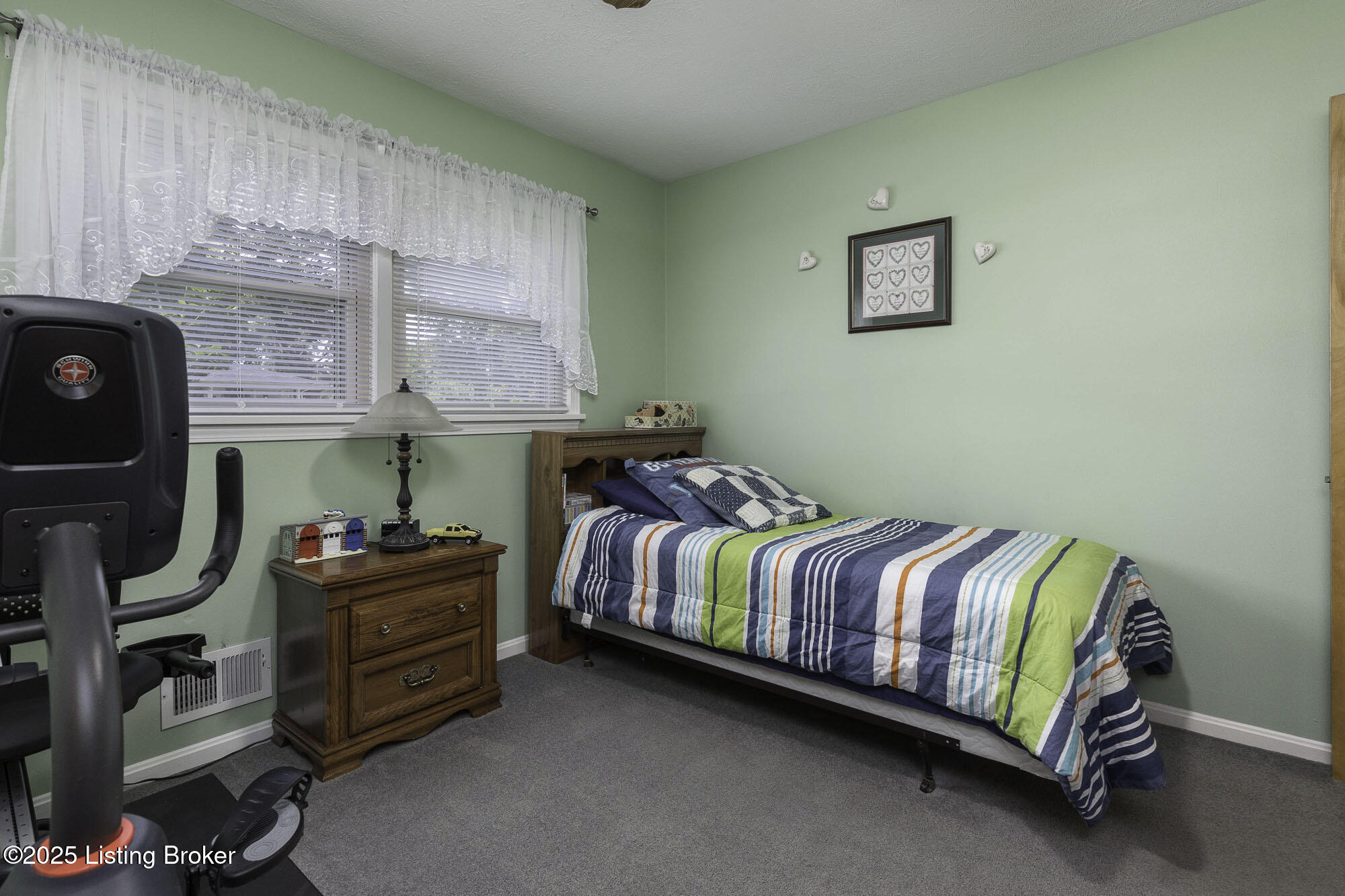 7407 Beahl Blvd, Louisville, Kentucky image 27