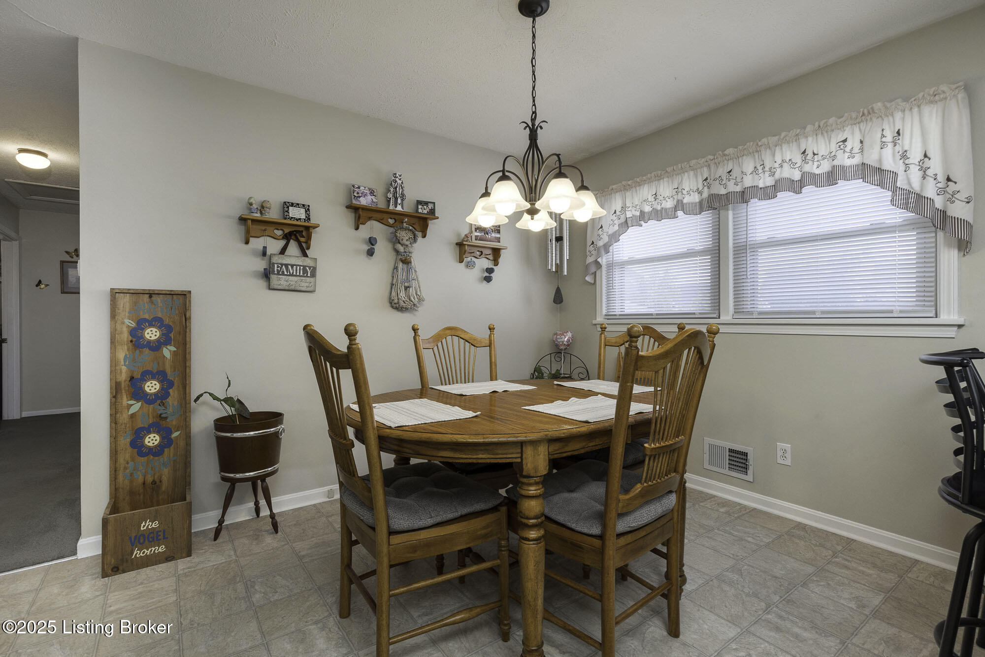 7407 Beahl Blvd, Louisville, Kentucky image 19