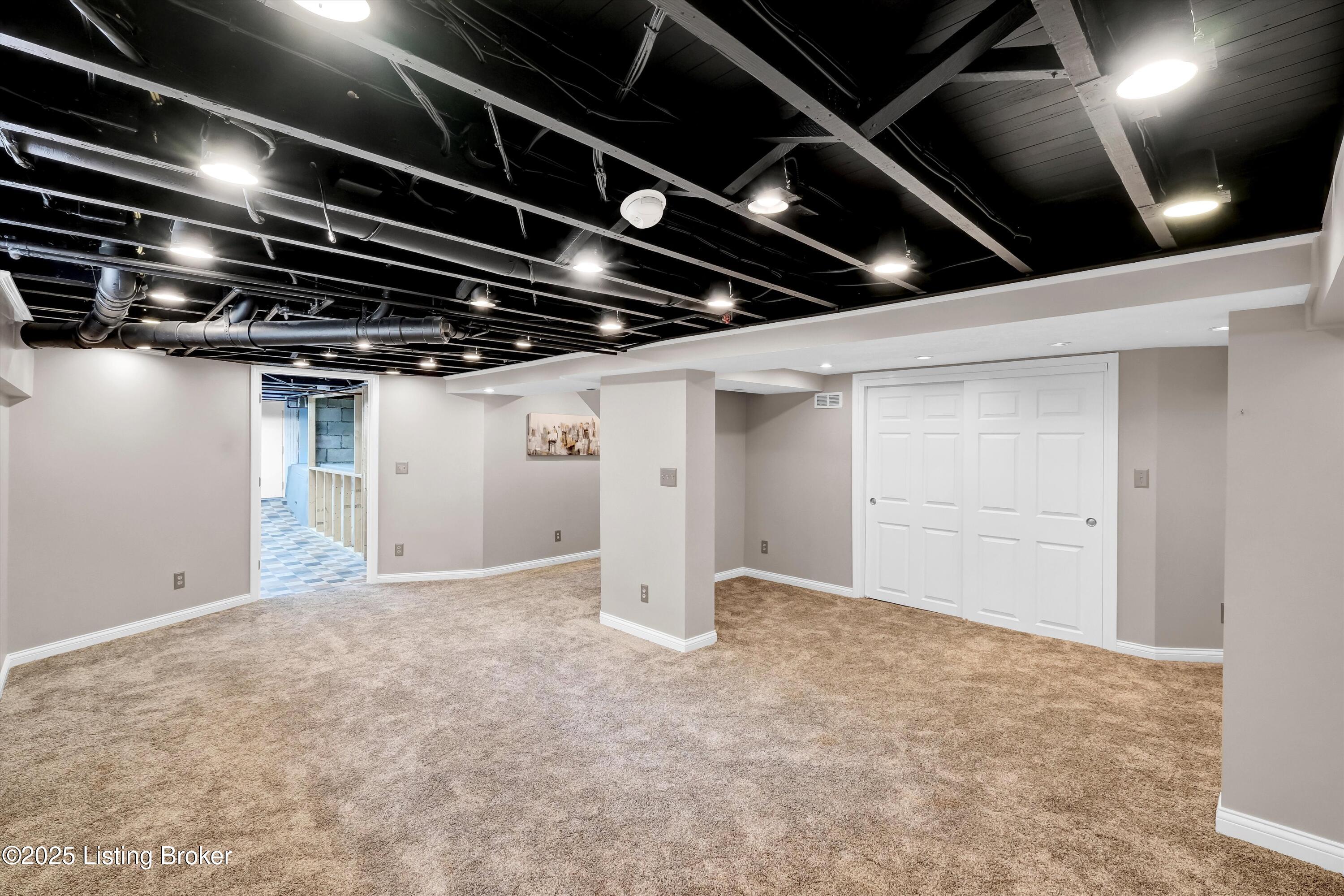 3952 Gilman Ave, Louisville, Pennsylvania image 39