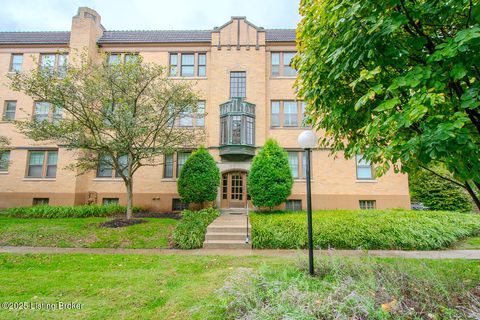 Photo of 3015 Brownsboro Rd #APT 12, Louisville, KY 40206 (MLS # 1700186)