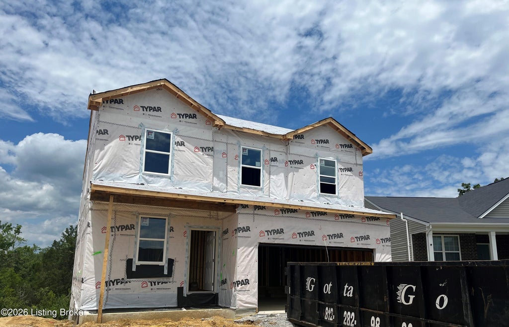 Photo of 3906 Blackthorn Pl, La Grange, KY 40031 (MLS # 1717572)