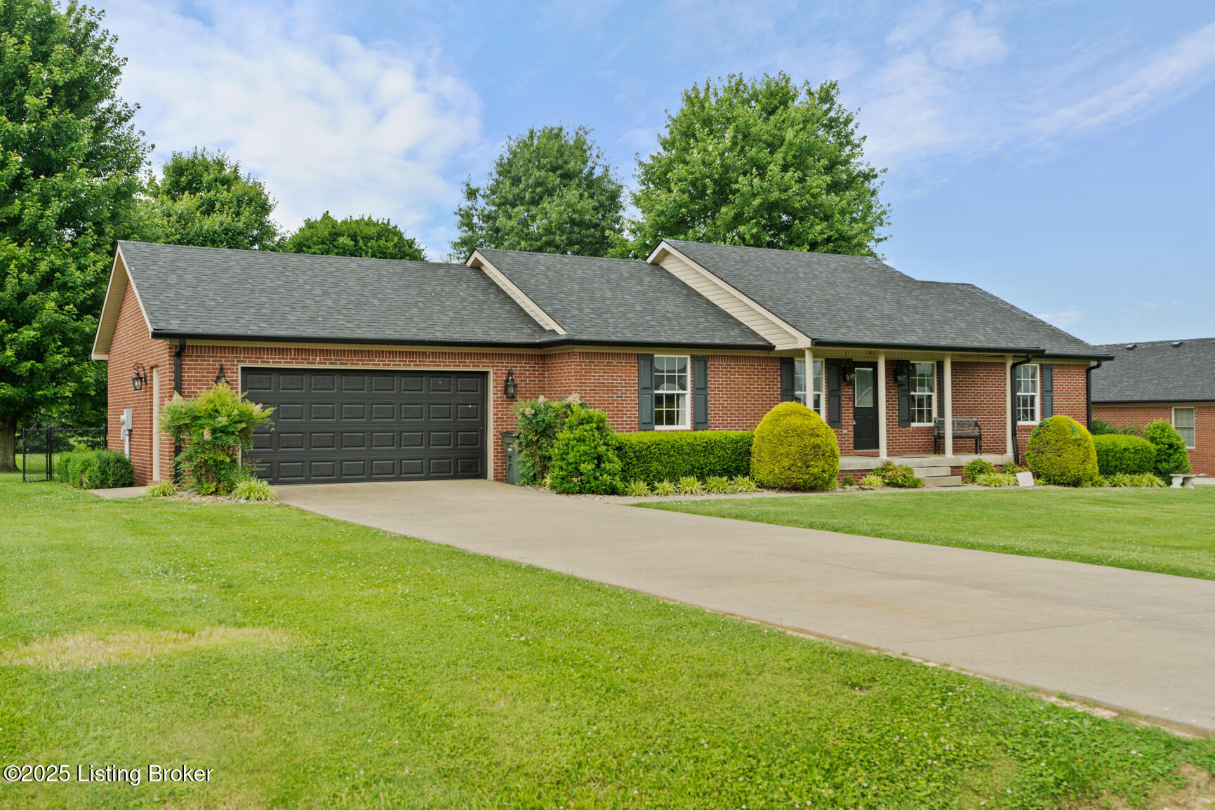 103 Maggie Ln, Bardstown, Kentucky image 2