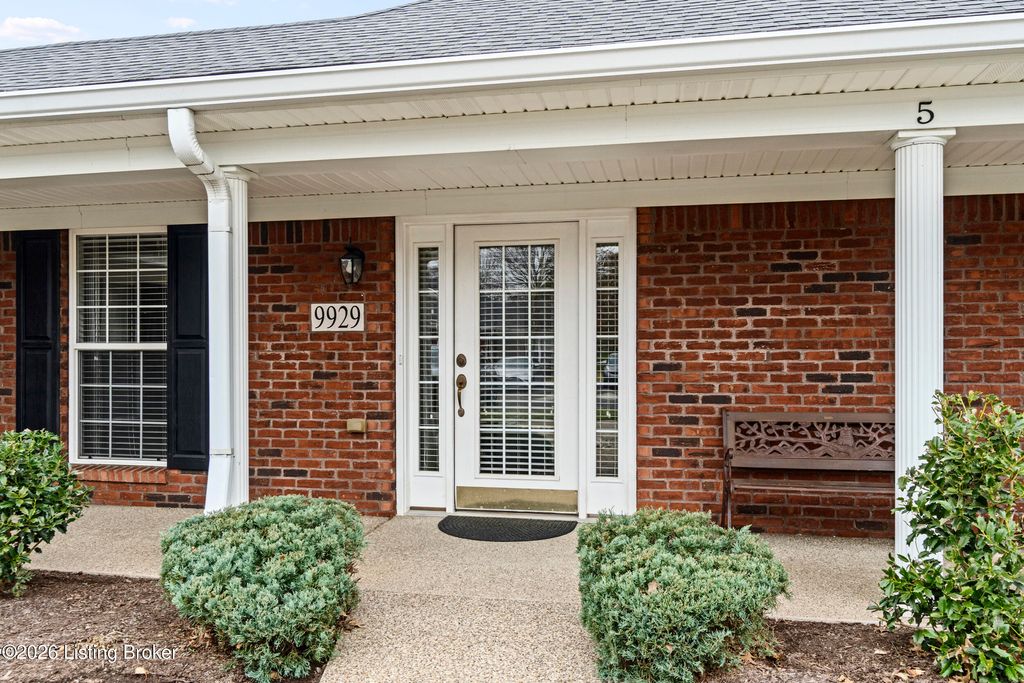 Photo of 9929 Chenoweth Vista Way, Louisville, KY 40299 (MLS # 1706239)