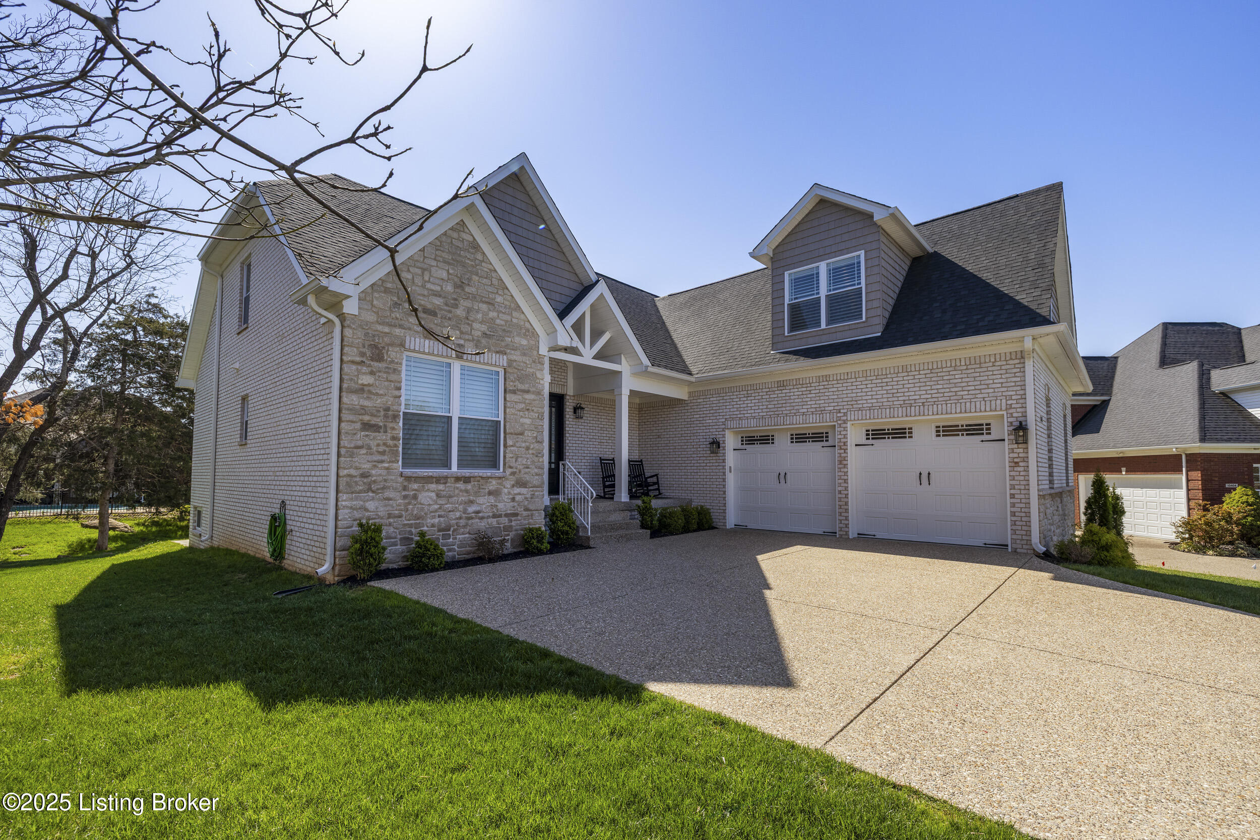 10406 Martinside Dr, Louisville, Pennsylvania image 4