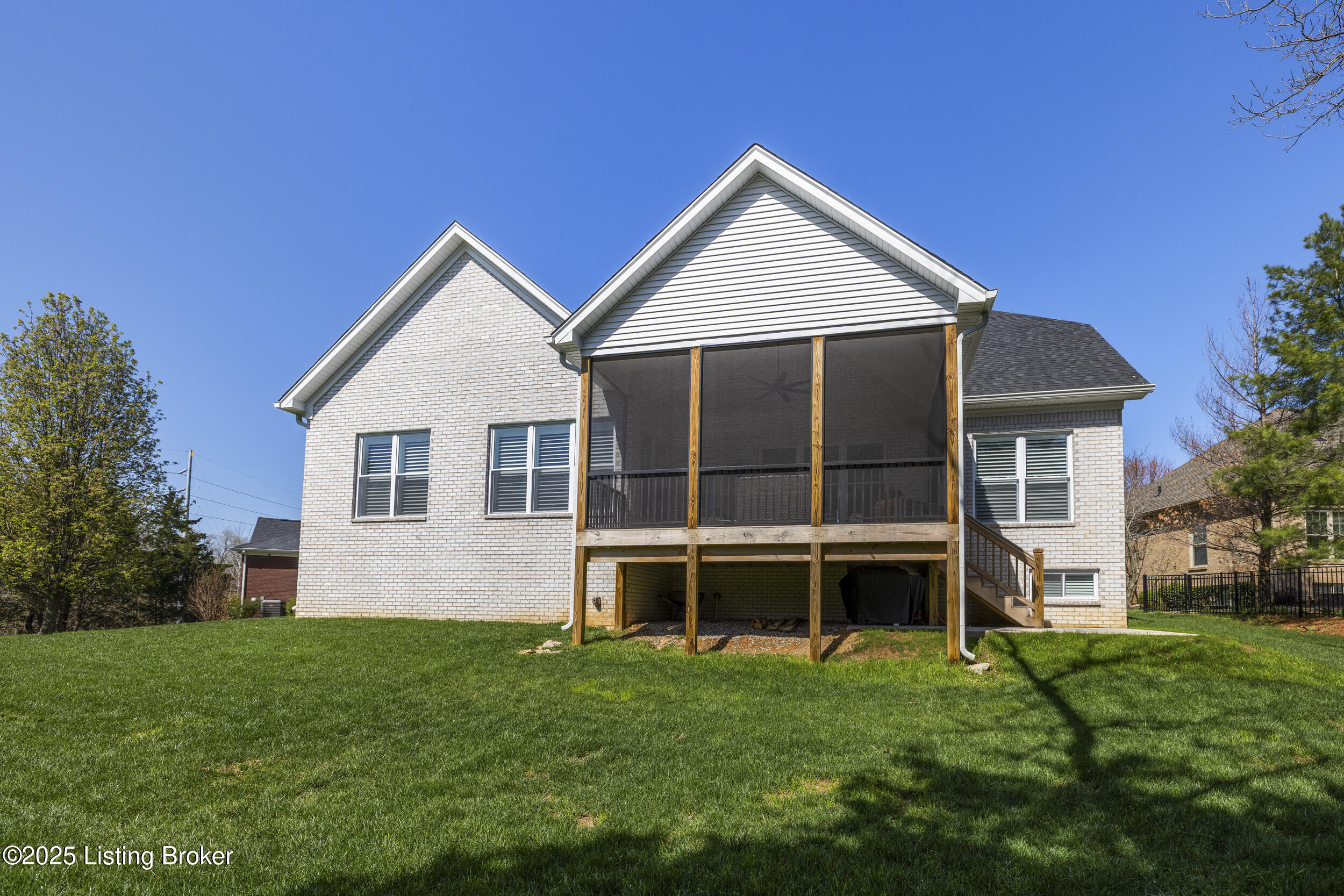 10406 Martinside Dr, Louisville, Pennsylvania image 45