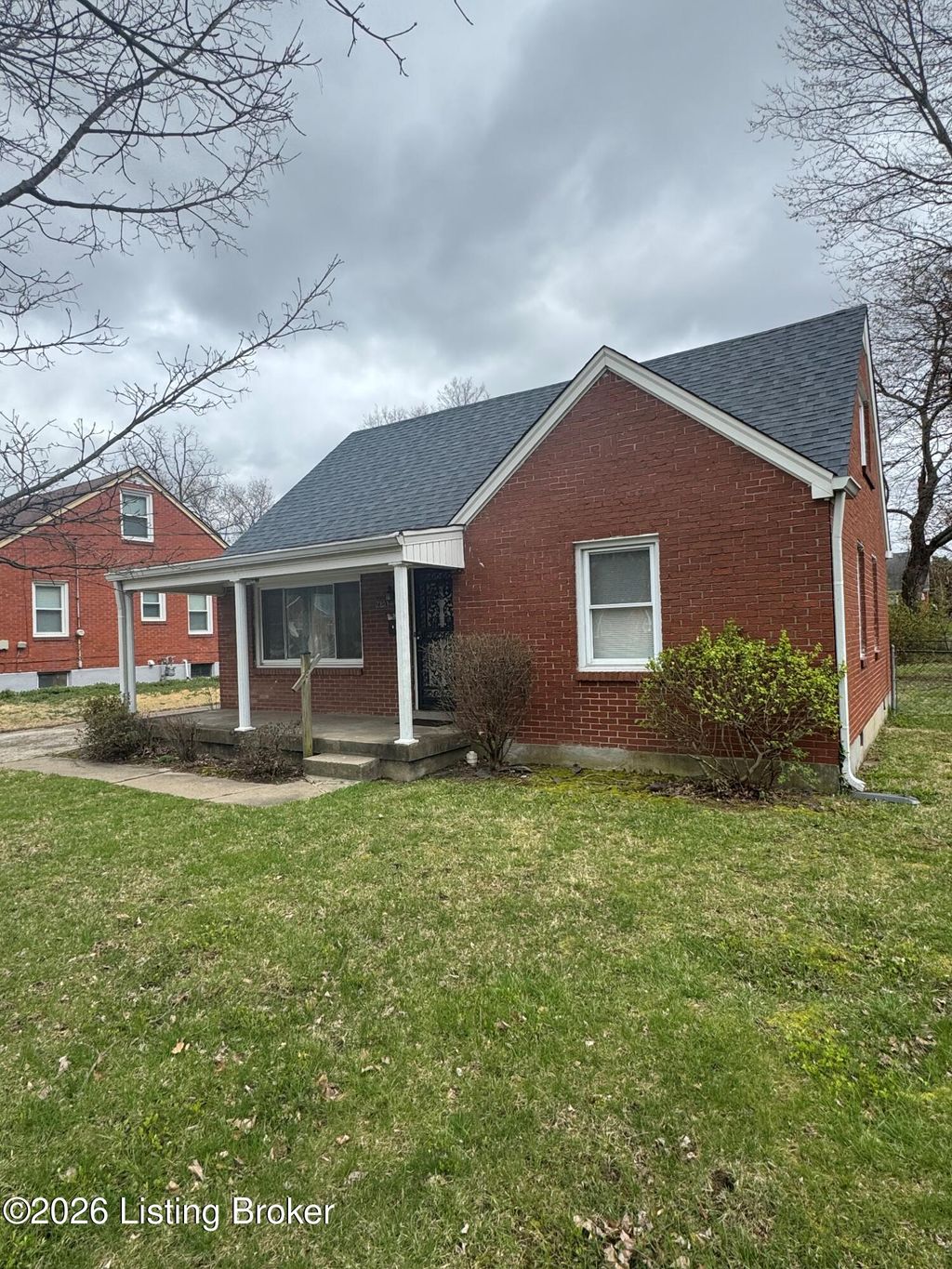 Photo of 7803 Carnation Dr, Louisville, KY 40258 (MLS # 1711620)