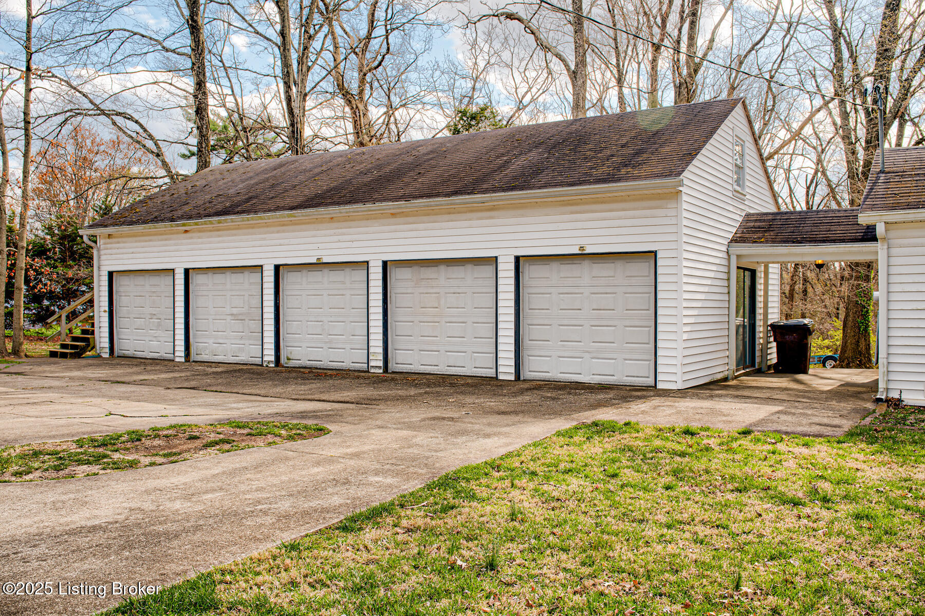 6308 Fegenbush Ln, Louisville, Kentucky image 34