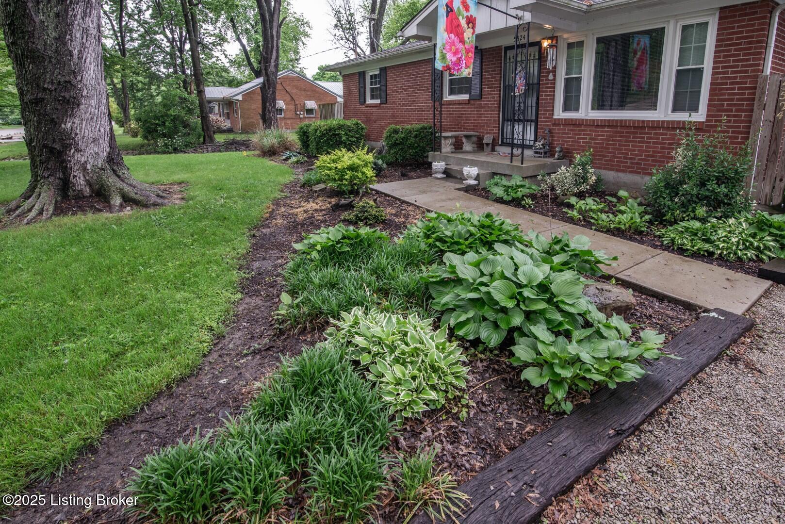 5524 Cartledge Ct, Louisville, Pennsylvania image 7