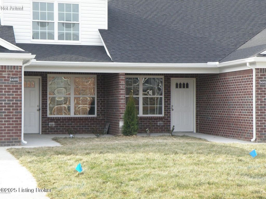 Photo of 1 Turnpike Ave, Taylorsville, KY 40071 (MLS # 1705473)