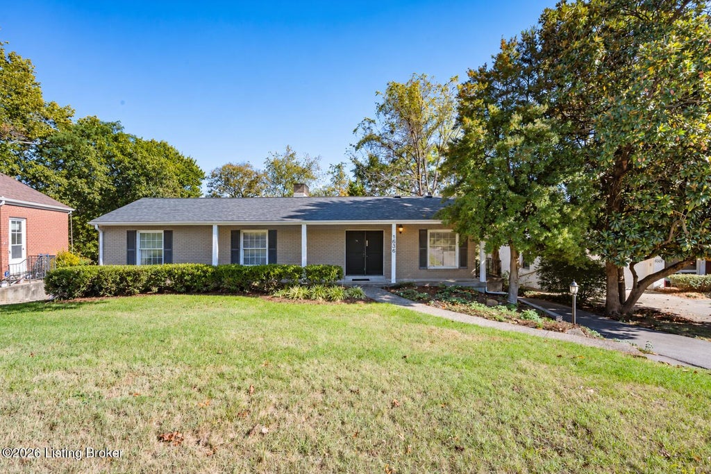 Photo of 1636 Sutherland Dr, Louisville, KY 40205 (MLS # 1732687)