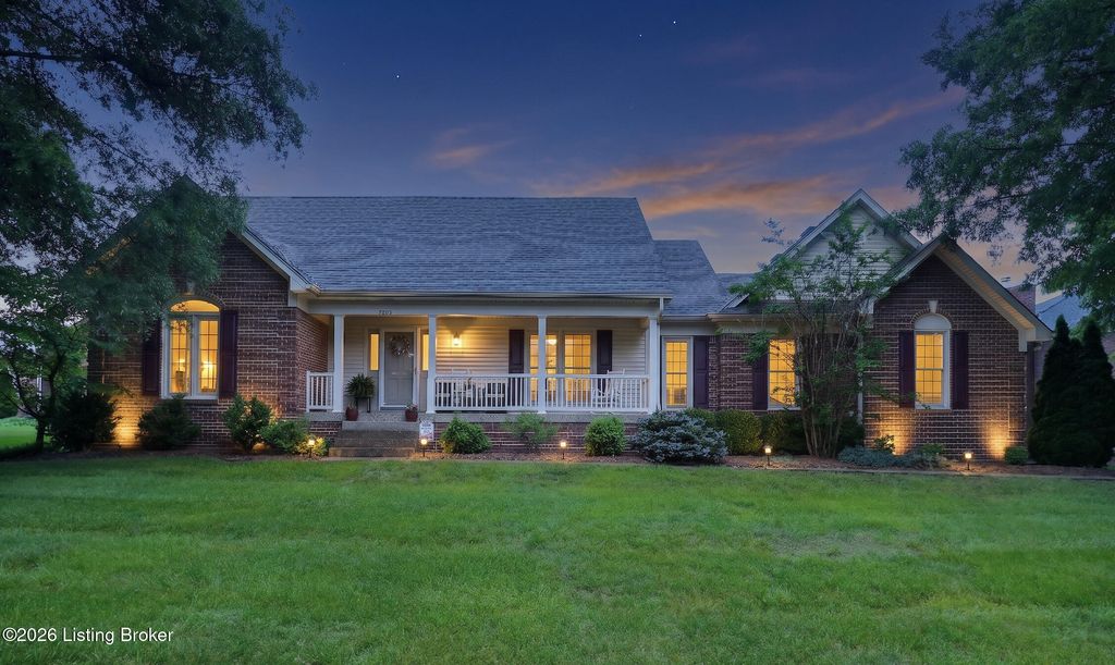 Photo of 8301 Red Stone Hill Rd, Louisville, KY 40214 (MLS # 1718514)