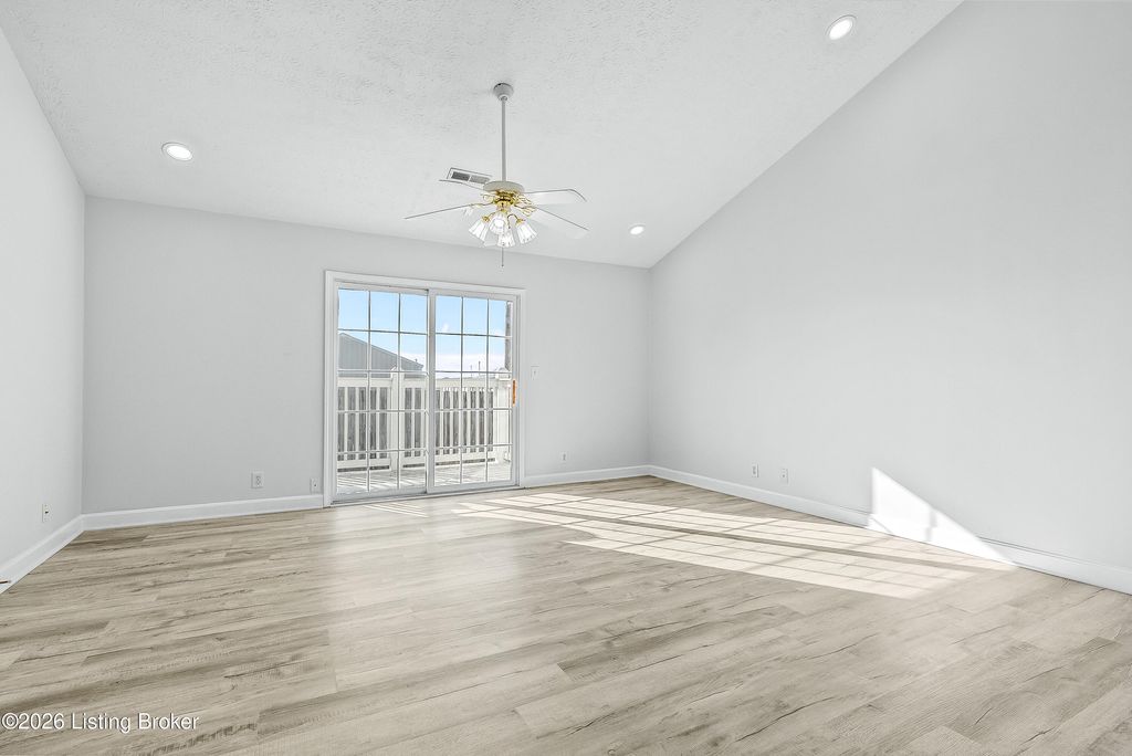 Photo of 169 Central Blvd, Mt Washington, KY 40047 (MLS # 1717264)