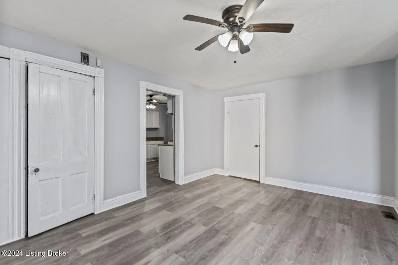 Louisville, Kentucky 40211, United States, 1 Bedroom Bedrooms, ,1 BathroomBathrooms,Residential,Active,108851