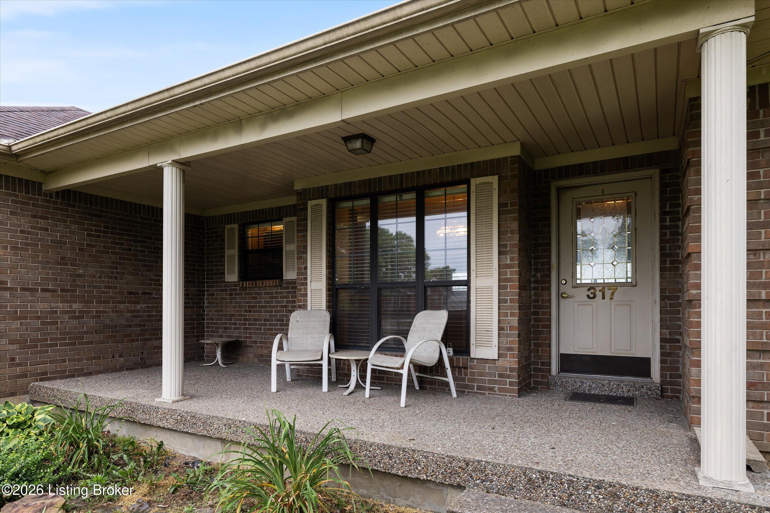 317 Centerview Dr