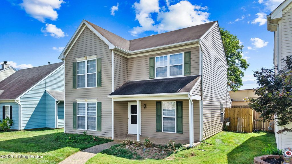 Photo of 12420 Brothers Ave, Louisville, KY 40243 (MLS # 1700174)