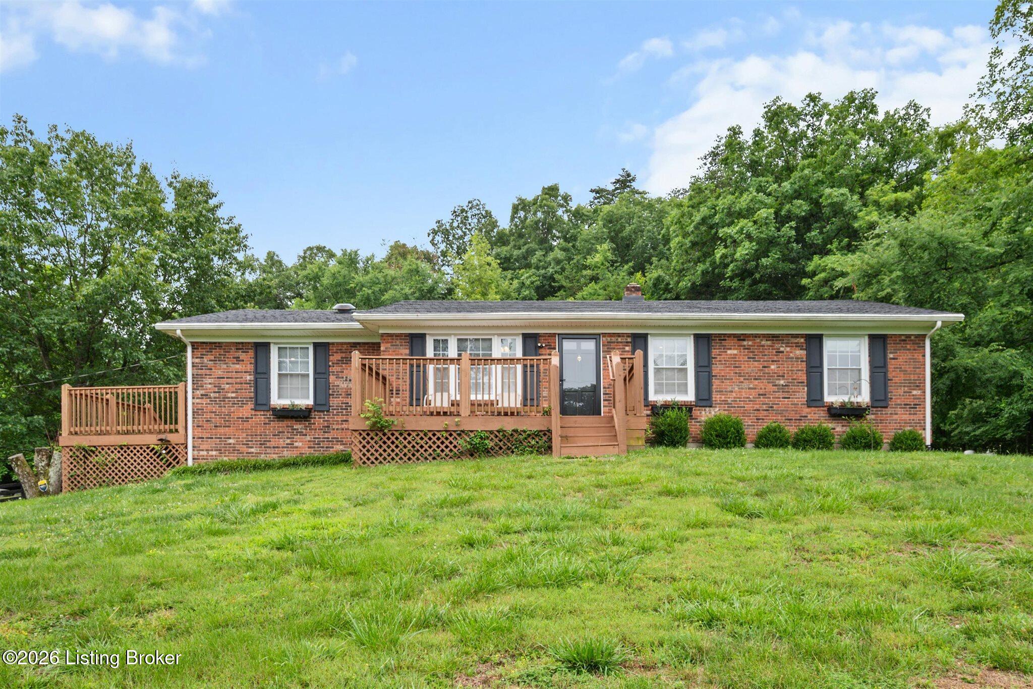 Photo 1 of 114 — 859 Quarry Ln, Bardstown, KY 40004