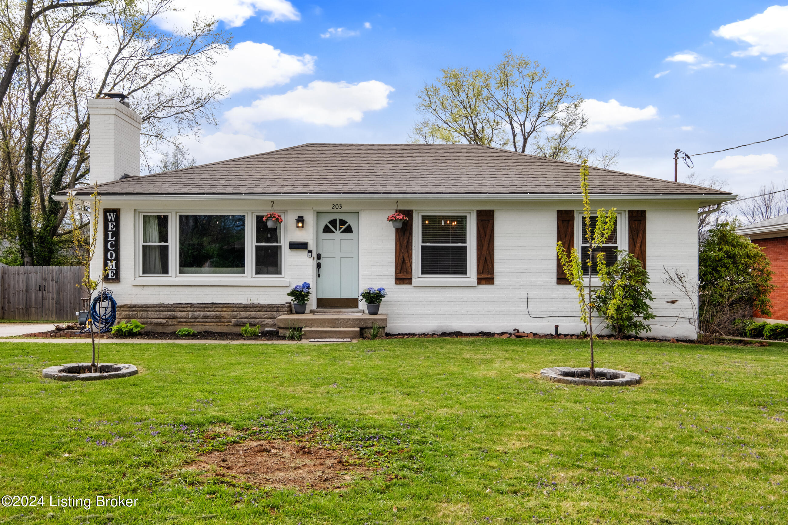 Photo 1 of 37 — 203 Spring Garden Dr, Louisville, KY 40218