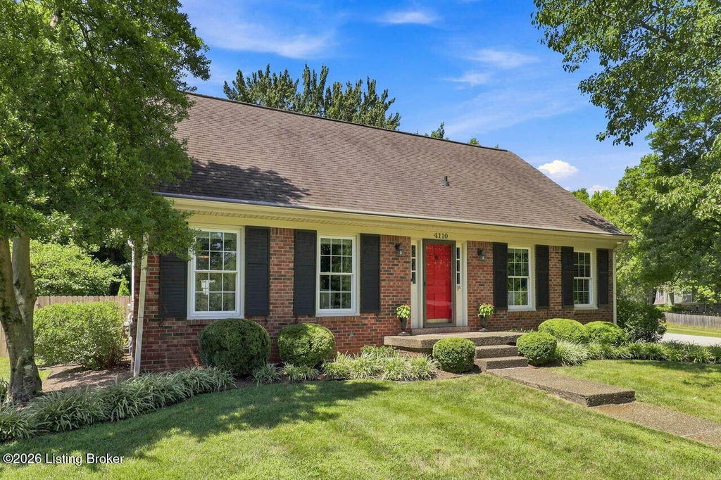 Photo of 4110 Machupe Dr, Louisville, KY 40241 (MLS # 1726799)