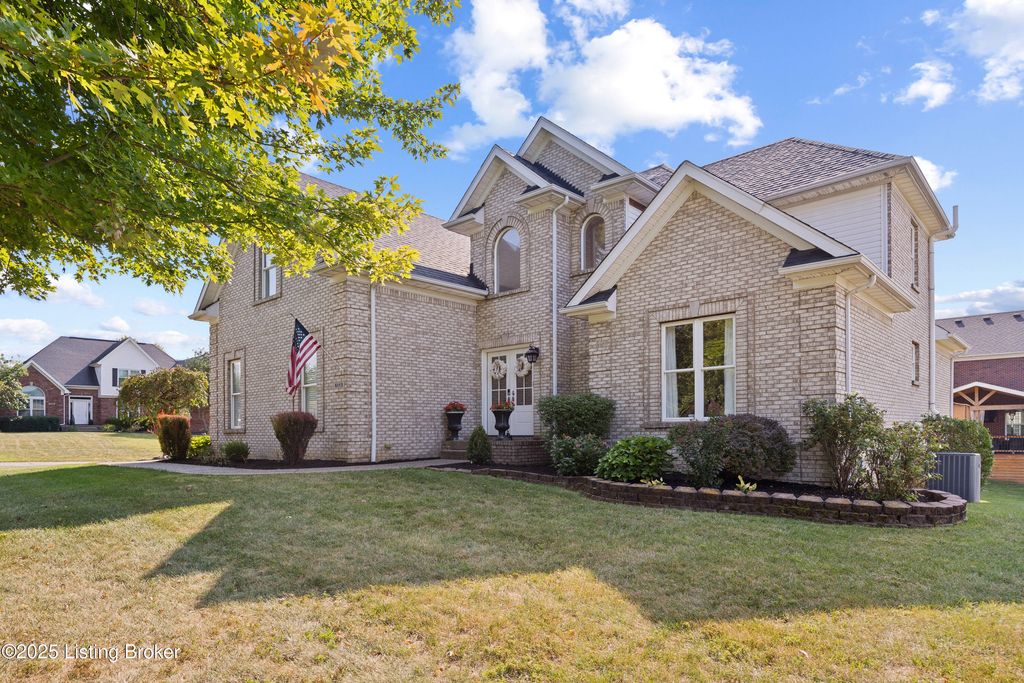 Photo of 6113 Moser Farm Rd, Prospect, KY 40059 (MLS # 1698007)