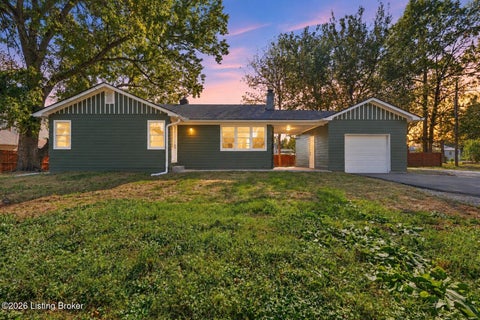Photo of 7723 Dingle Dell Rd, Louisville, KY 40214 (MLS # 1731492)