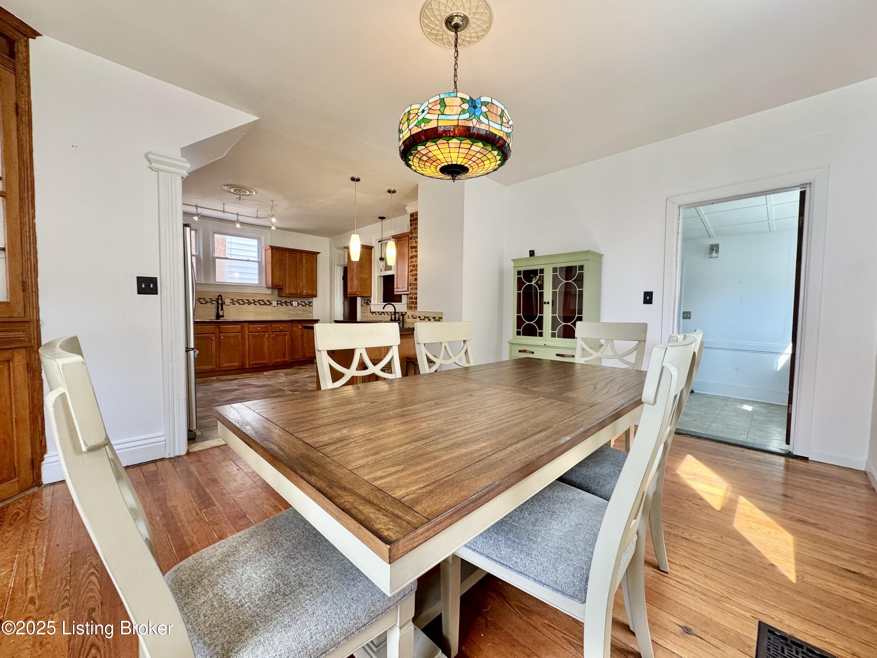 933 Charles St, Louisville, Pennsylvania image 19
