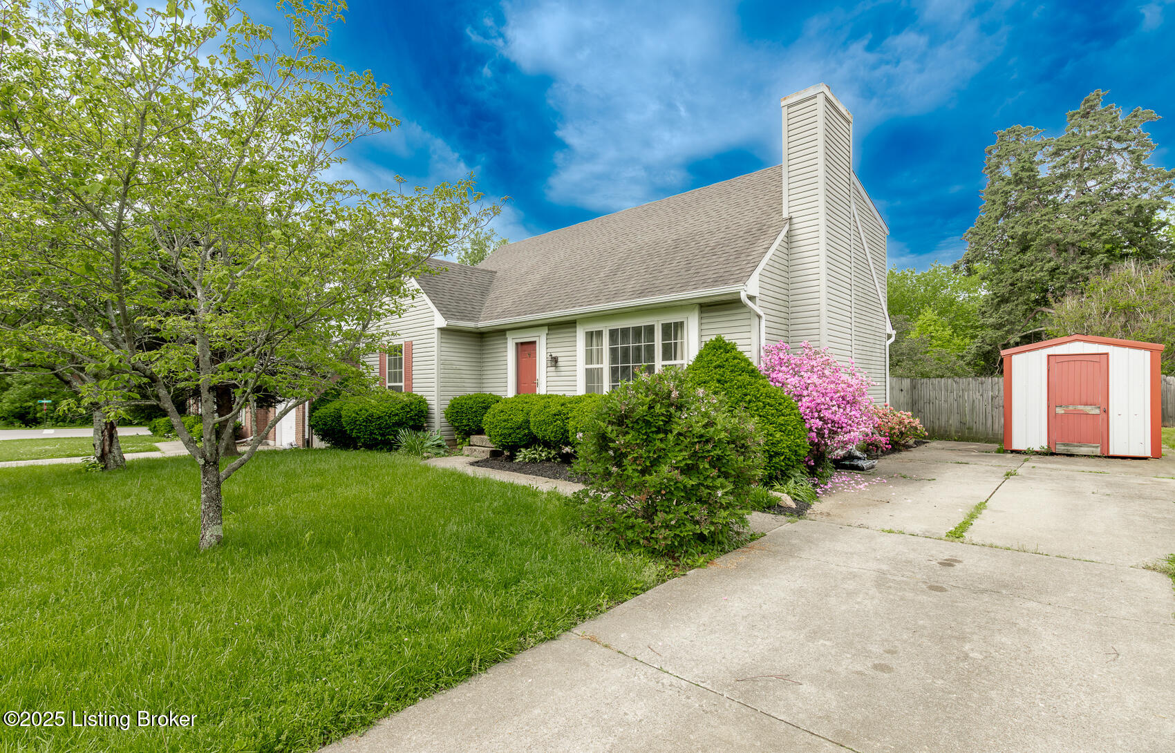4802 Villa Fair Rd, Louisville, Pennsylvania image 2