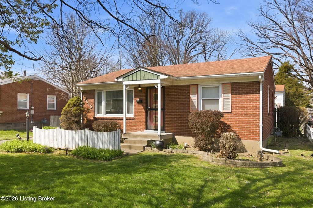 Photo of 2618 Benoch Ave, Louisville, KY 40216 (MLS # 1712650)