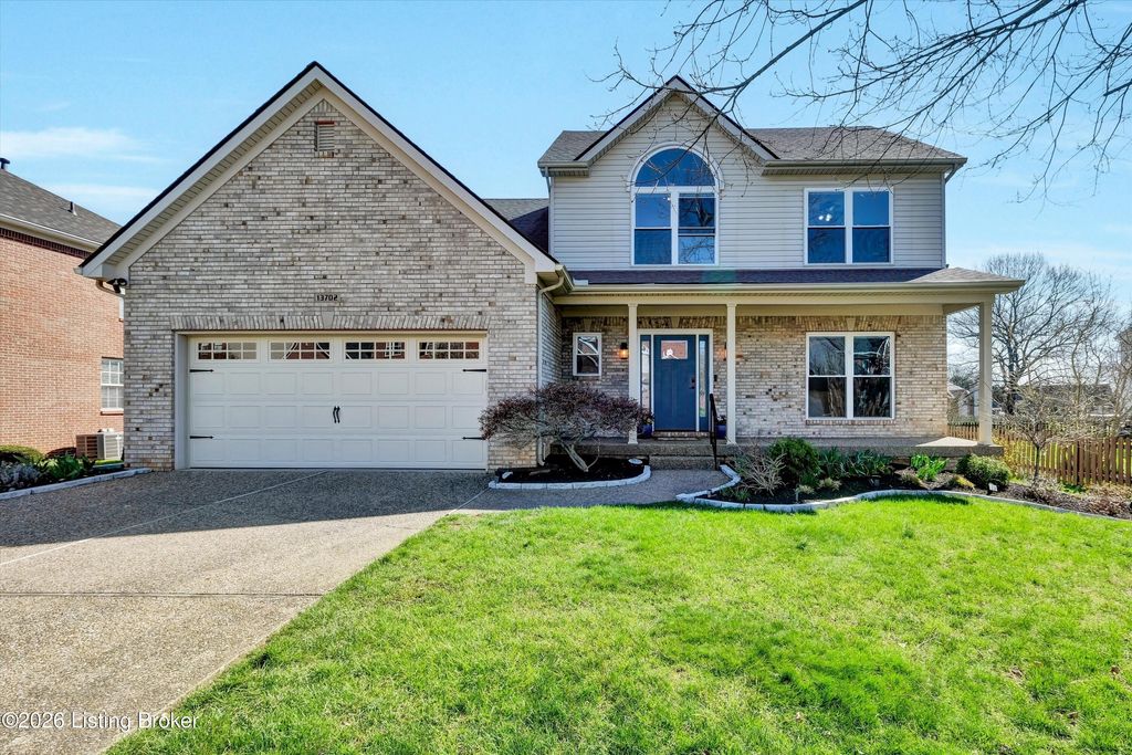 Photo of 13702 Saddlecreek Dr, Louisville, KY 40245 (MLS # 1711235)