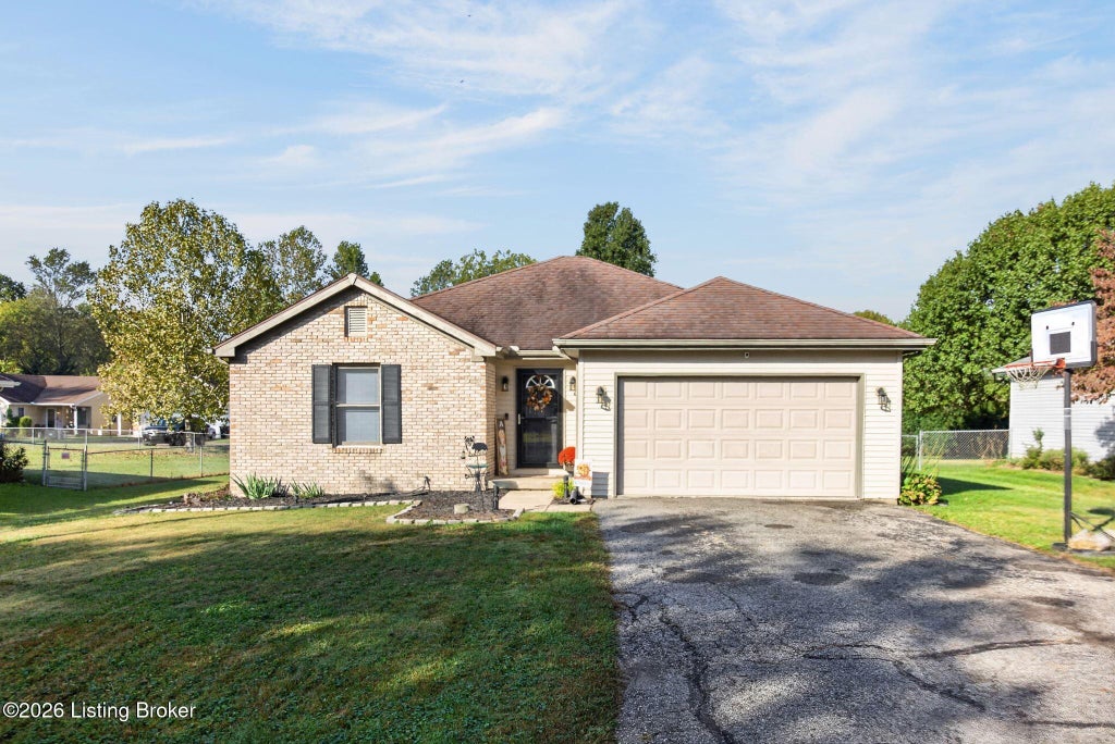 Photo of 1851 Locust St, Madison, IN 47250 (MLS # 1733236)
