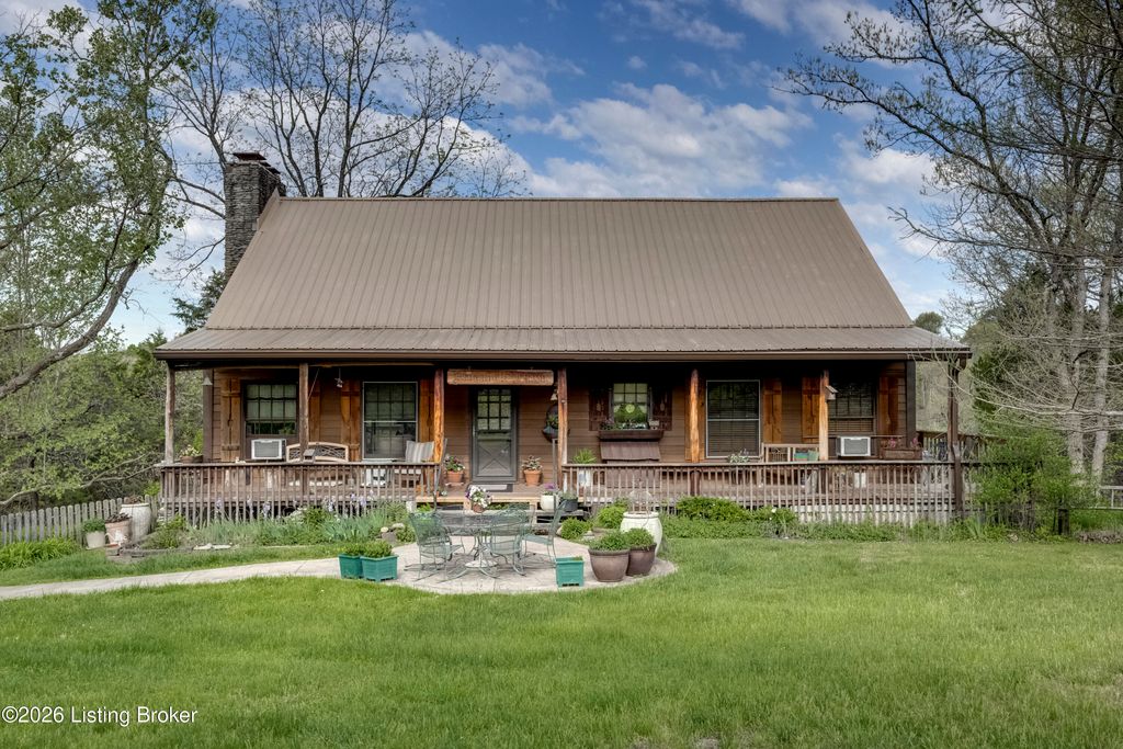 Photo of 2305 Reuben Smith Rd, Loretto, KY 40037 (MLS # 1715771)