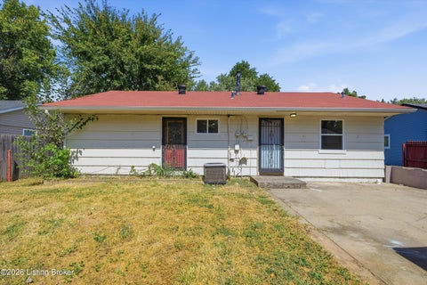 Tiny photo for 221 Welburn Dr, Louisville, KY 40218 (MLS # 1728944)