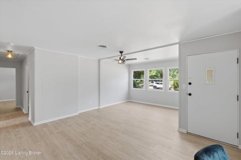 Tiny photo for 221 Welburn Dr, Louisville, KY 40218 (MLS # 1728944)