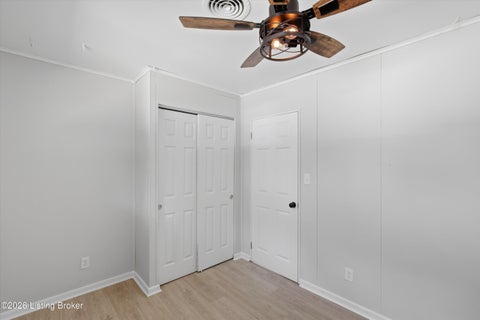 Tiny photo for 221 Welburn Dr, Louisville, KY 40218 (MLS # 1728944)