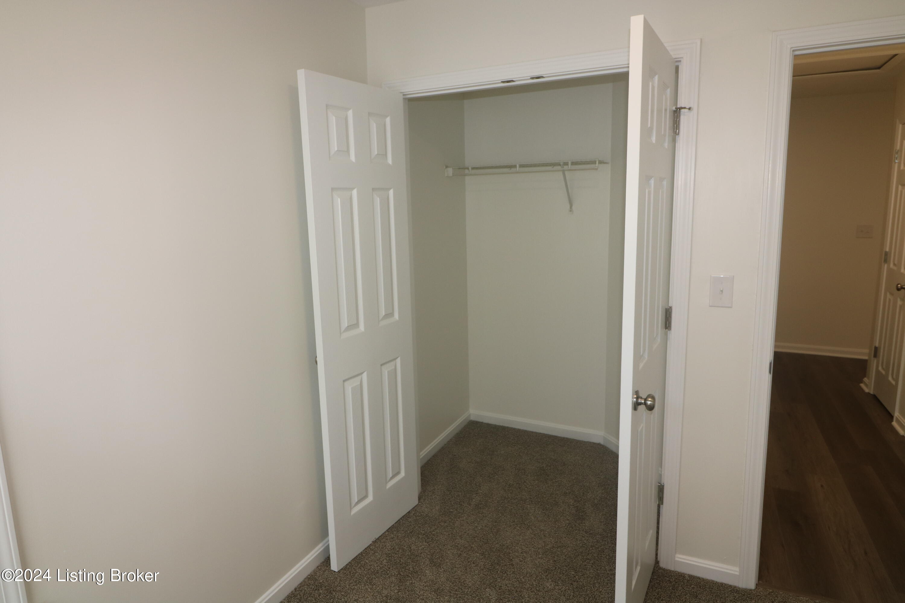 2425 Elliott Ave, Louisville, Kentucky image 18