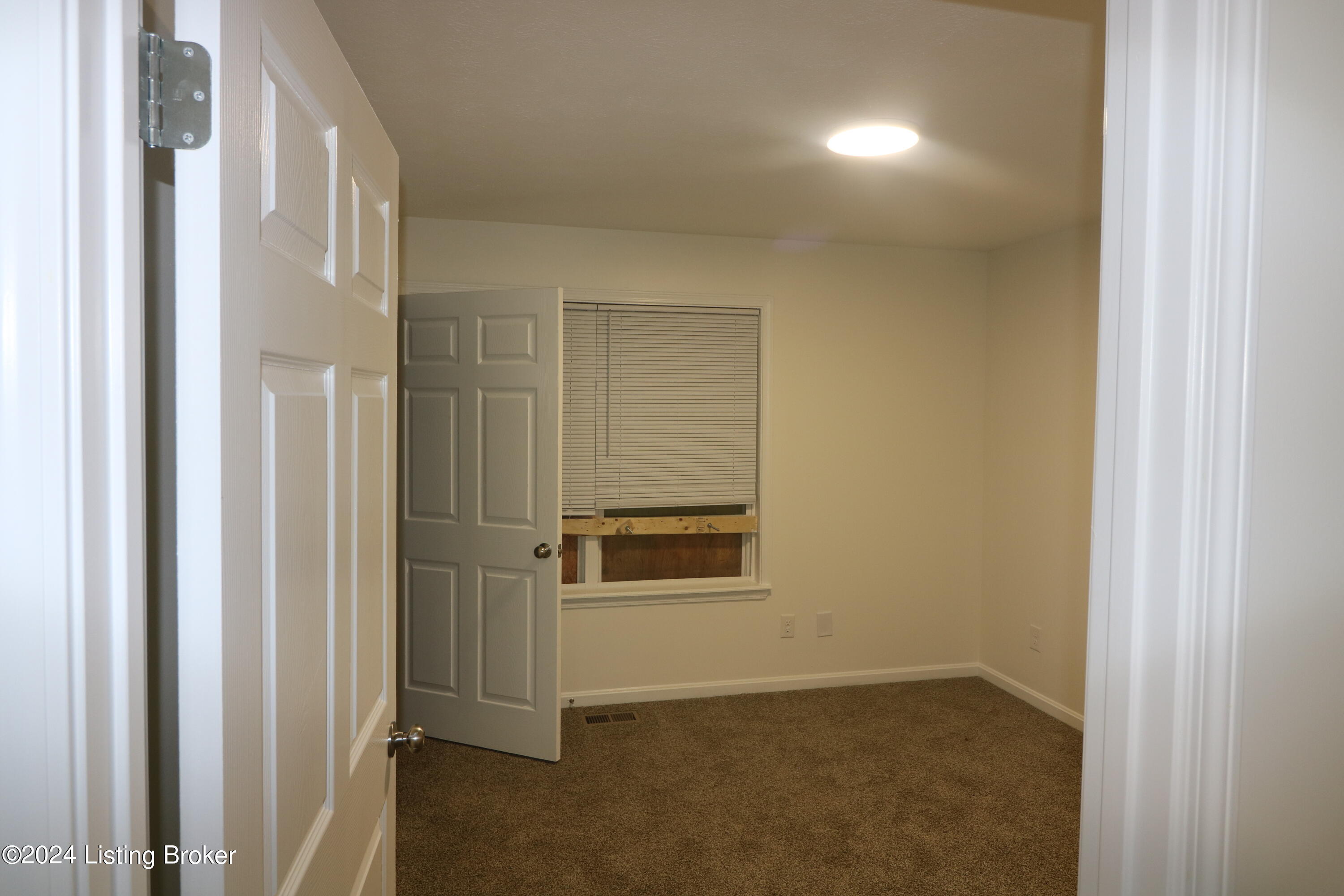 2425 Elliott Ave, Louisville, Kentucky image 11