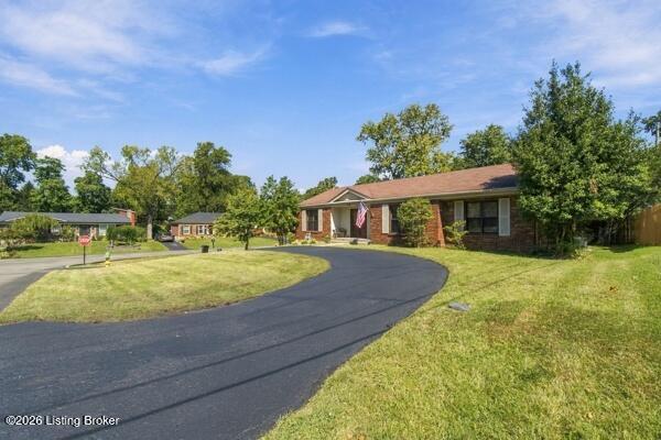 Photo of 9701 Meadow Vale Dr, Louisville, KY 40242 (MLS # 1730032)