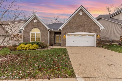 Photo of 509 Wooded Falls Rd, Middeltown, KY 40243 (MLS # 1704437)