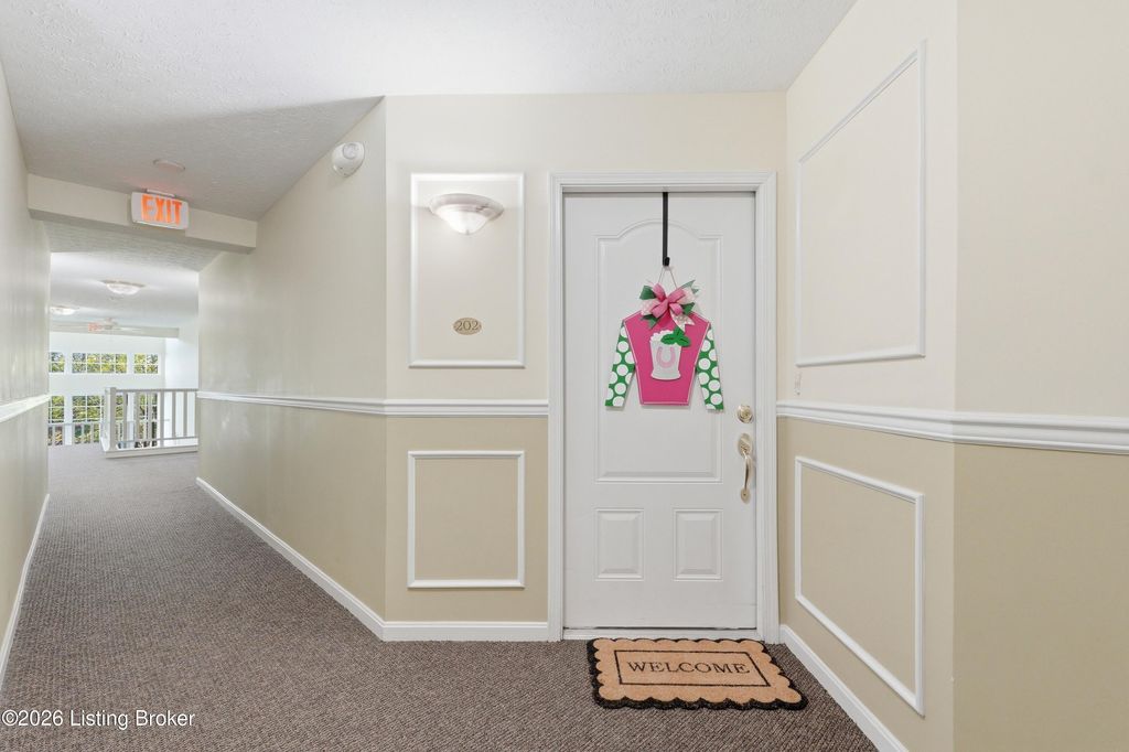 Photo of 9419 Magnolia Ridge Dr #202, Louisville, KY 40291 (MLS # 1717197)