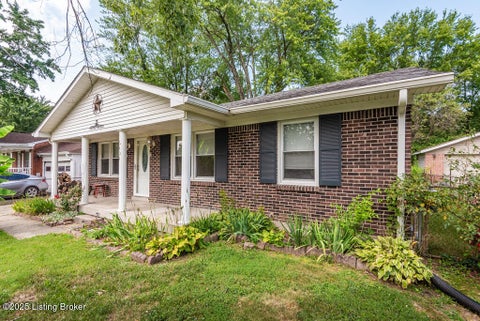 Homes For Sale - 6404 Terry Rd<br/> Louisville, KY 40258