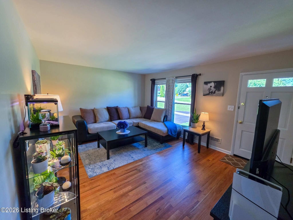 Photo of 9322 Fairground Rd, Louisville, KY 40291 (MLS # 1720868)