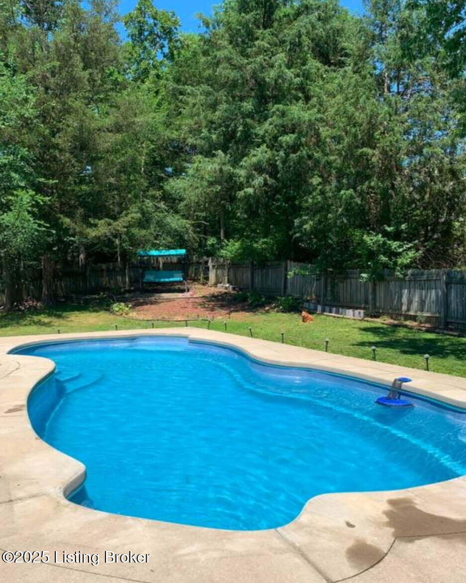 5306 Wild River Ct, Louisville, Kentucky image 27
