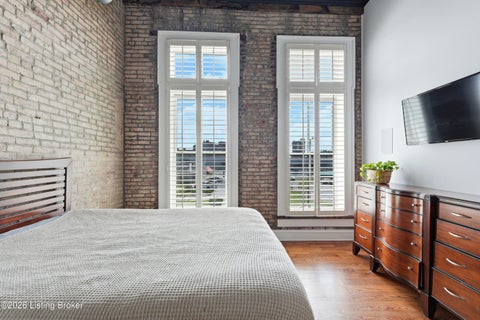 Tiny photo for 415 E Market St #201, Louisville, KY 40202 (MLS # 1729002)