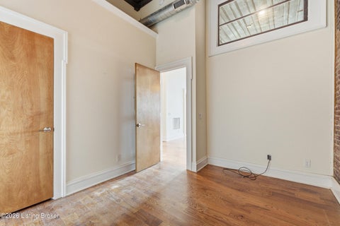 Tiny photo for 415 E Market St #201, Louisville, KY 40202 (MLS # 1729002)