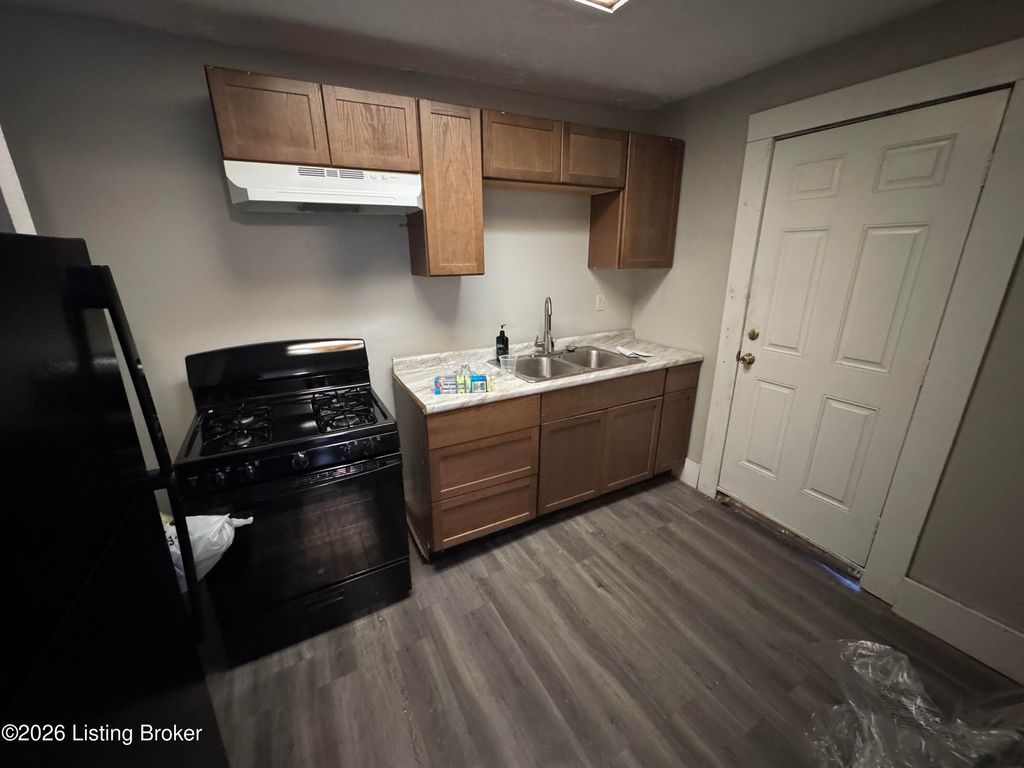 Photo of 2245 W Jefferson St, Louisville, KY 40212 (MLS # 1714453)